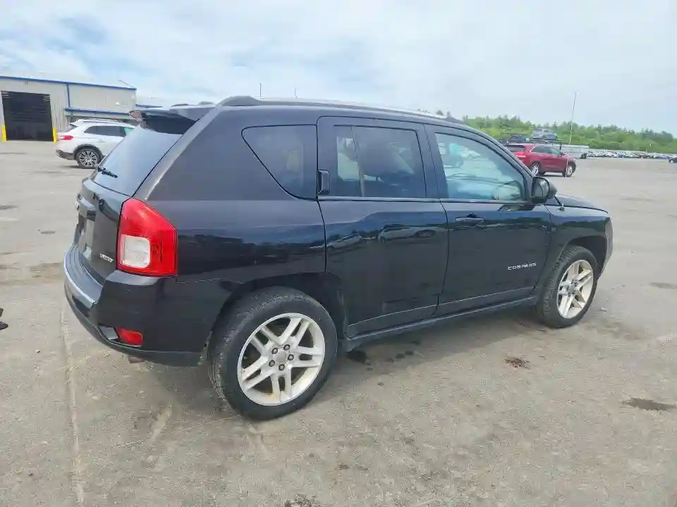 1C4NJDCB7DD199649 2013 JEEP COMPASS-2