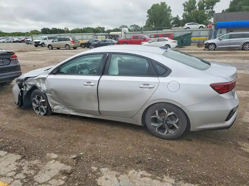 3KPF24AD5KE065370 2019 KIA FORTE-1