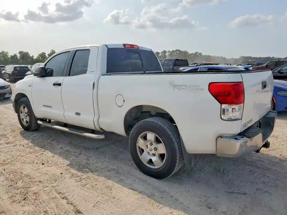 5TFRM5F11BX028411 2011 TOYOTA TUNDRA-1