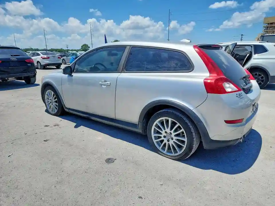 YV1672MK5B2205599 2011 VOLVO C30-1