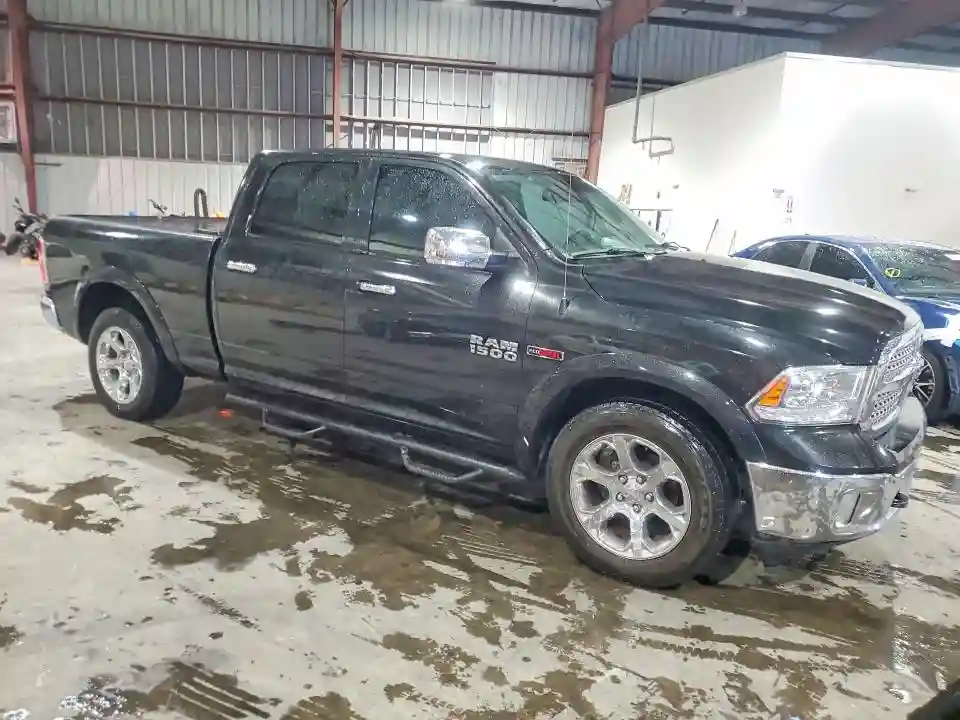 1C6RR7VM2JS293544 2018 RAM 1500-3