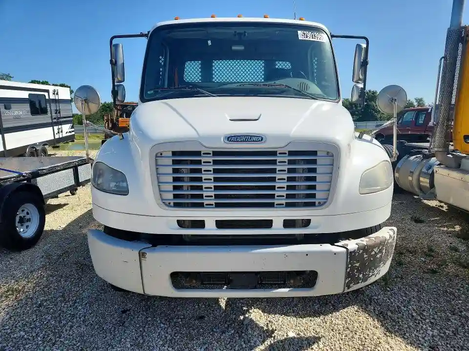 1FVHCYCY0HHJD8449 2017 FREIGHTLINER ALL OTHER-4
