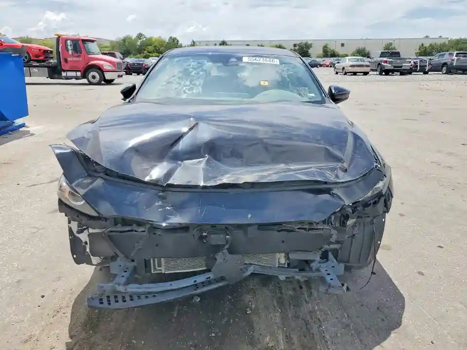 JM1BPAKL2M1336962 2021 MAZDA 3-4