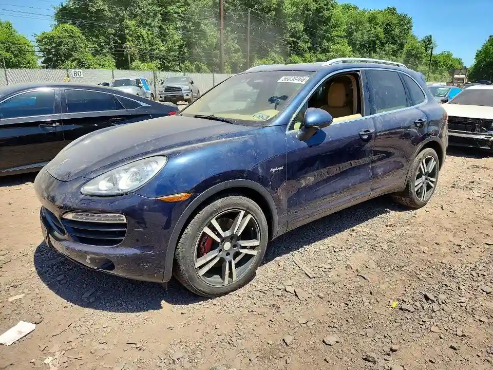 WP1AE2A25CLA90975 2012 PORSCHE CAYENNE-0