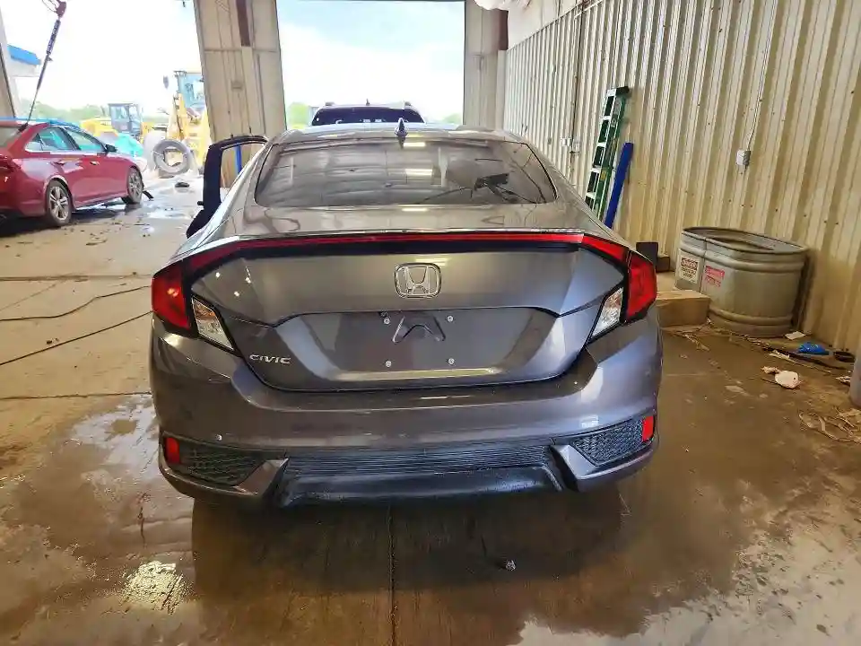 2HGFC3B33JH355561 2018 HONDA CIVIC-5