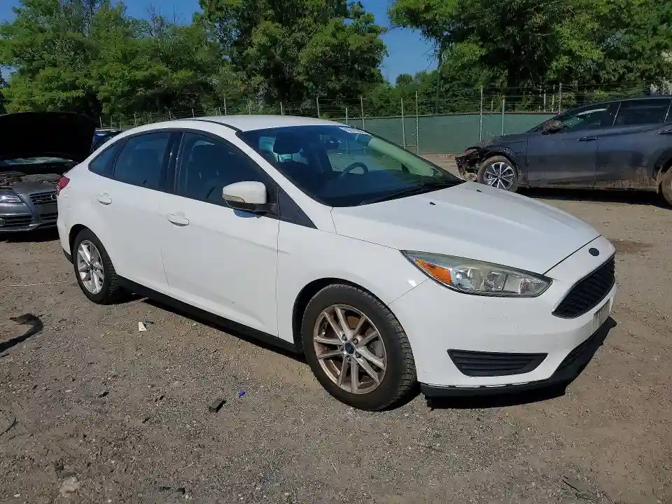 1FADP3F29HL283831 2017 FORD FOCUS-3