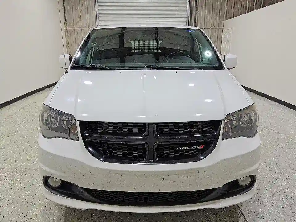 2C4RDGBG4KR704211 2019 DODGE CARAVAN-4