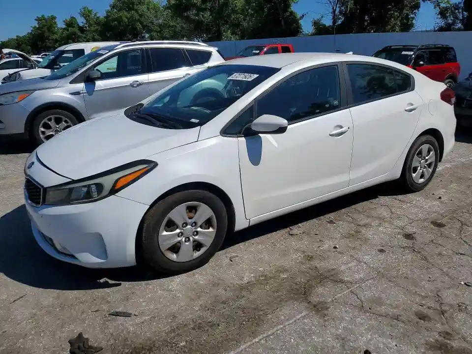 3KPFL4A7XJE181721 2018 KIA FORTE-0