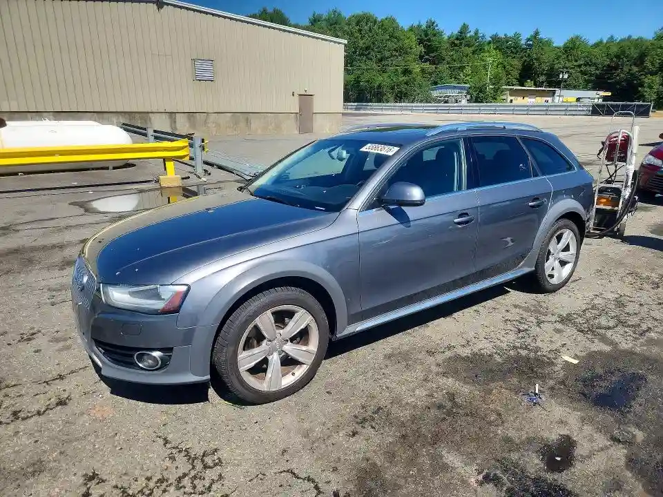 WA1UFAFL8EA053662 2014 AUDI A4-0