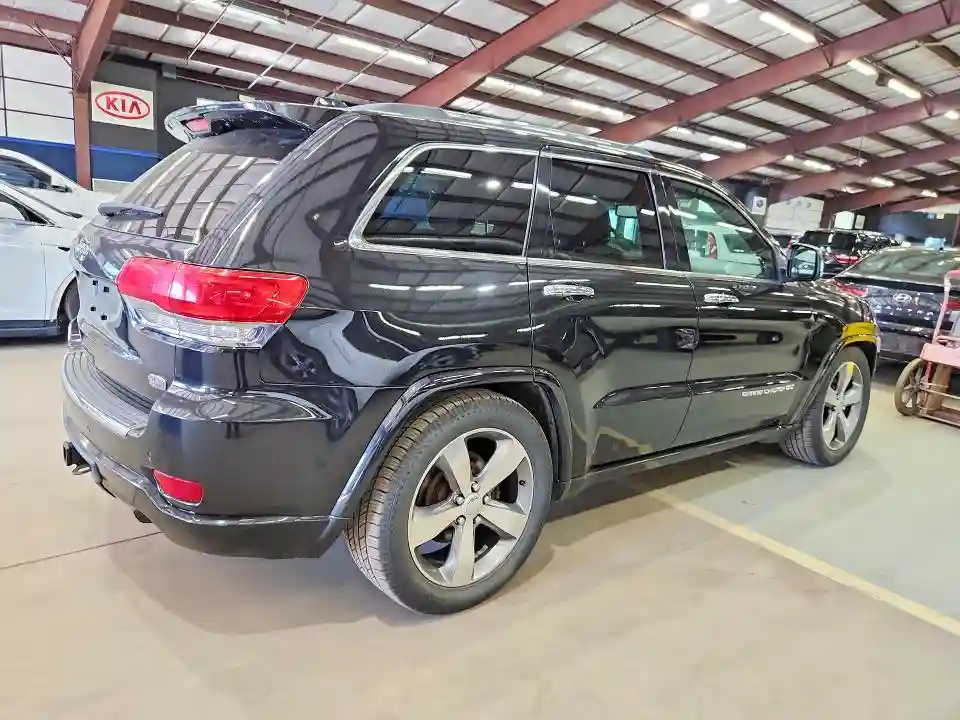 1C4RJFCG8FC859876 2015 JEEP CHEROKEE-2