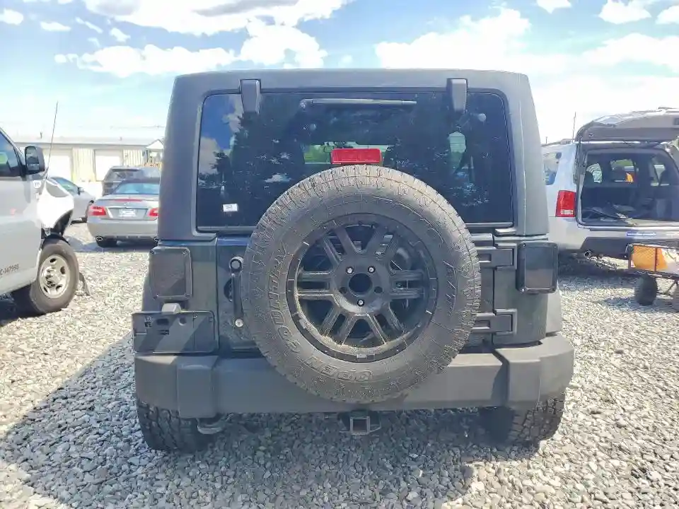 1J4BA3H18BL581943 2011 JEEP WRANGLER-5