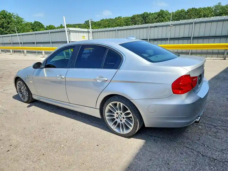 WBAPN7C51BA779953 2011 BMW 3 SERIES-1