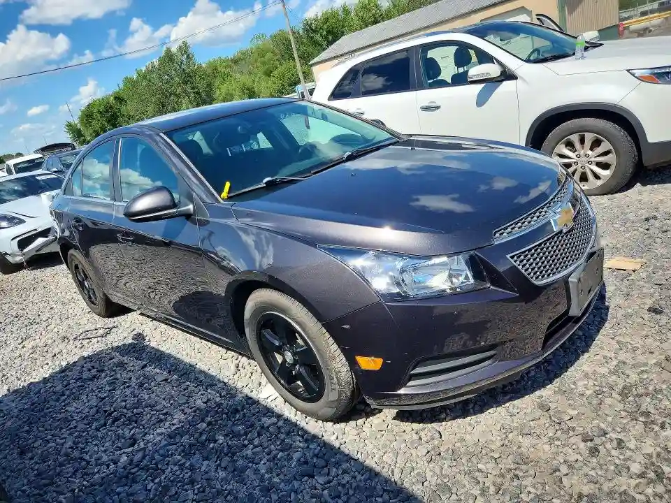 1G1PC5SB0E7357073 2014 CHEVROLET CRUZE-3