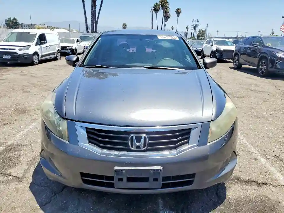 1HGCP2E38AA132489 2010 HONDA ACCORD-4