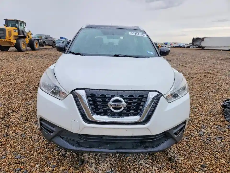 3N1CP5CU4KL526631 2019 NISSAN KICKS-4