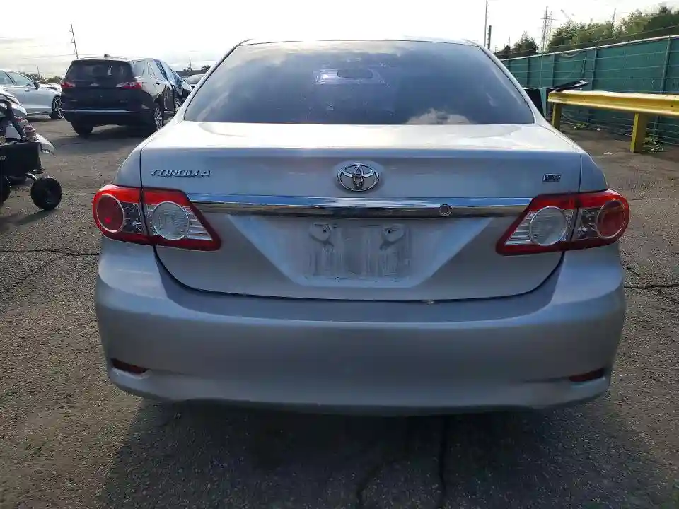 2T1BU4EE2CC850912 2012 TOYOTA COROLLA-5