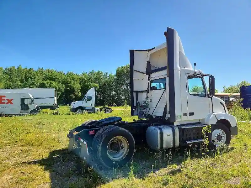 4V4N39TG2GN965499 2016 VOLVO VN-3