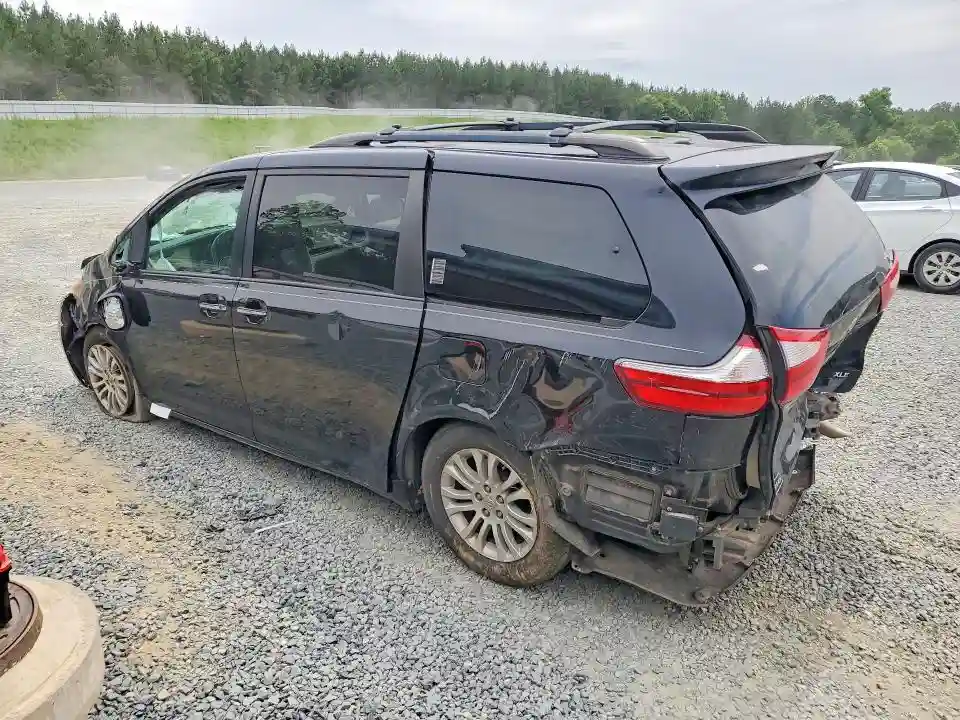 5TDYK3DC3FS584158 2015 TOYOTA SIENNA-1