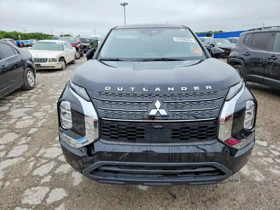 JA4J3TA80PZ020587 2023 MITSUBISHI OUTLANDER-4