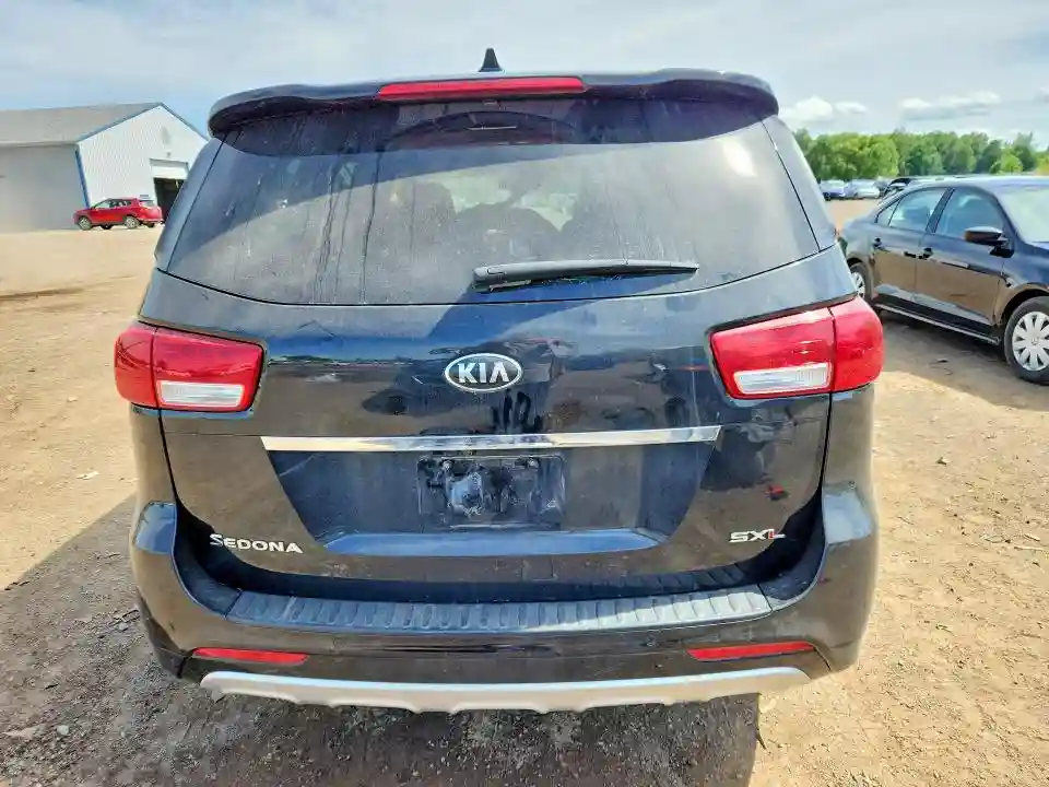 KNDME5C11G6173974 2016 KIA SEDONA-5