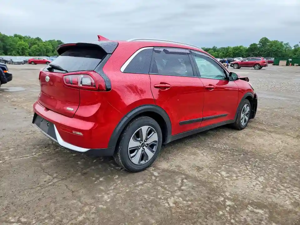 KNDCC3LC4K5220260 2019 KIA NIRO-2