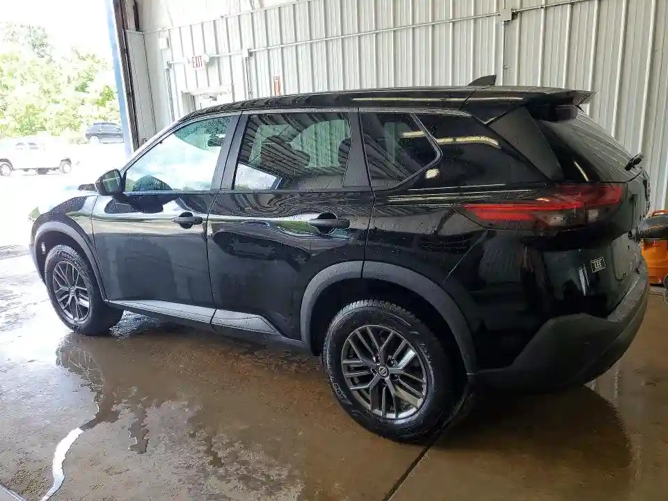 5N1AT3AB8MC736830 2021 NISSAN ROGUE-1
