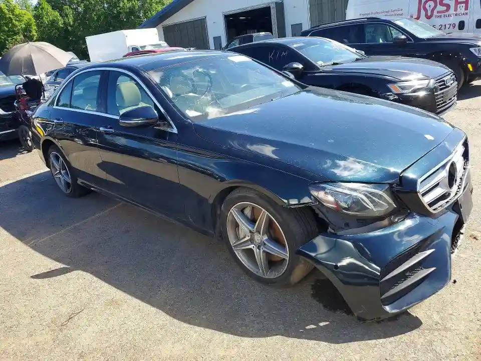 WDDZF4KB8HA121429 2017 MERCEDES-BENZ E 300 4MAT-3