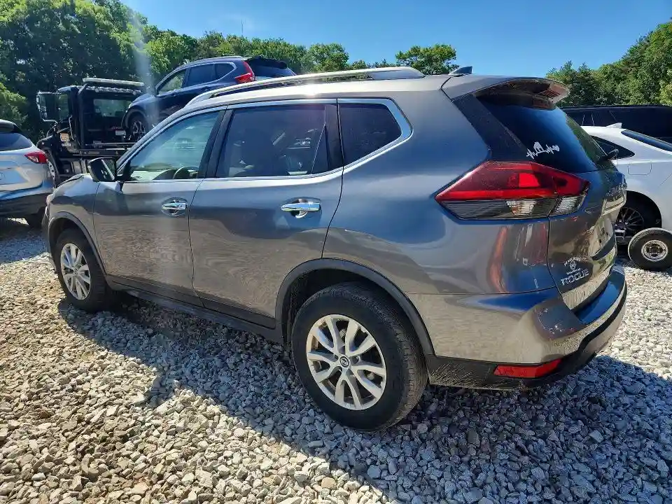 JN8AT2MV3JW340517 2018 NISSAN ROGUE-1