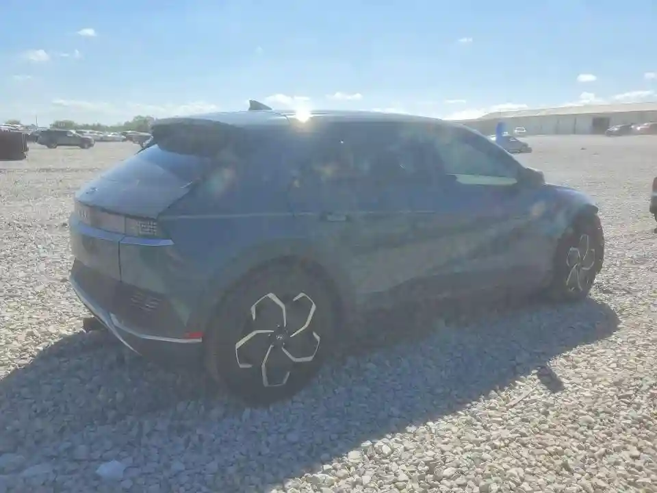 KM8KM4AE1NU064946 2022 HYUNDAI IONIQ-2