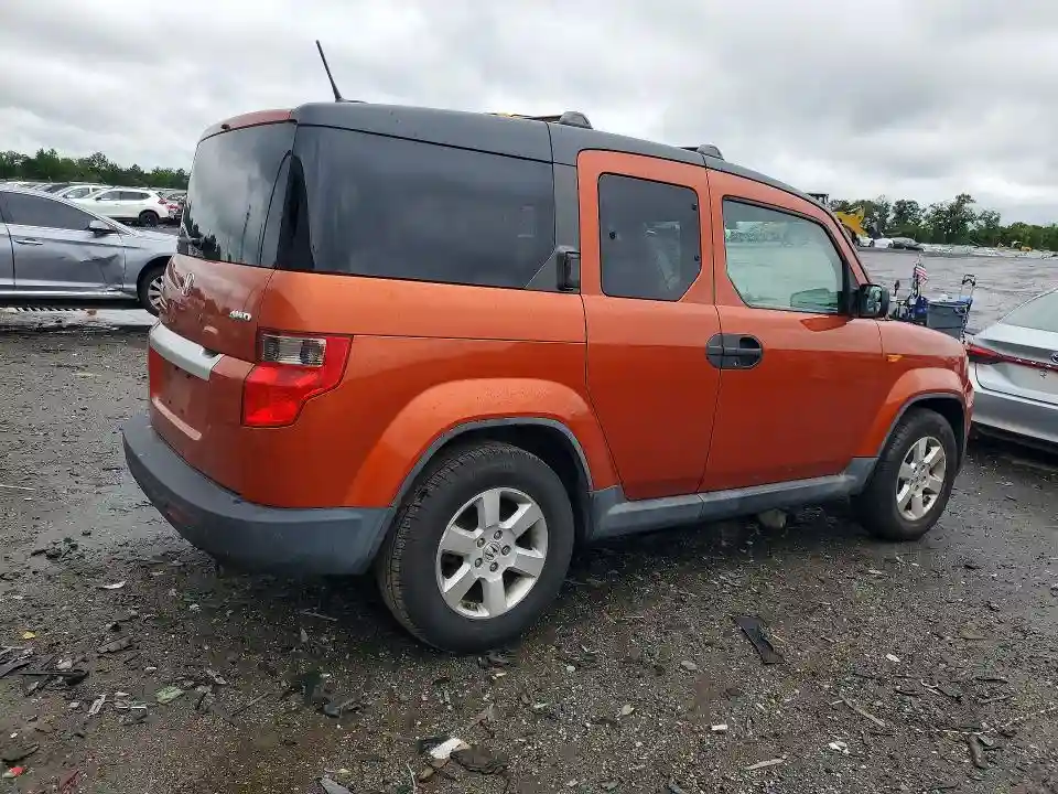 5J6YH2H78BL004804 2011 HONDA ELEMENT-2