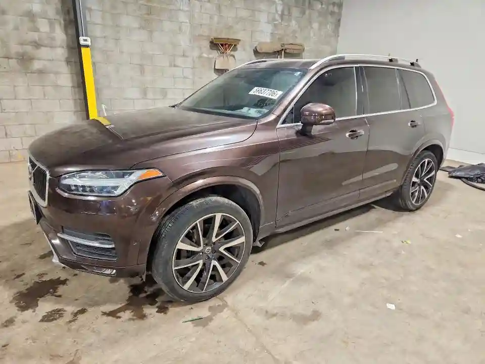 YV4A22PK5J1321560 2018 VOLVO XC90-0