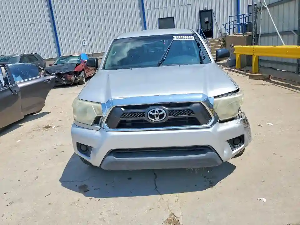 5TFTX4CN8CX021231 2012 TOYOTA TACOMA-4