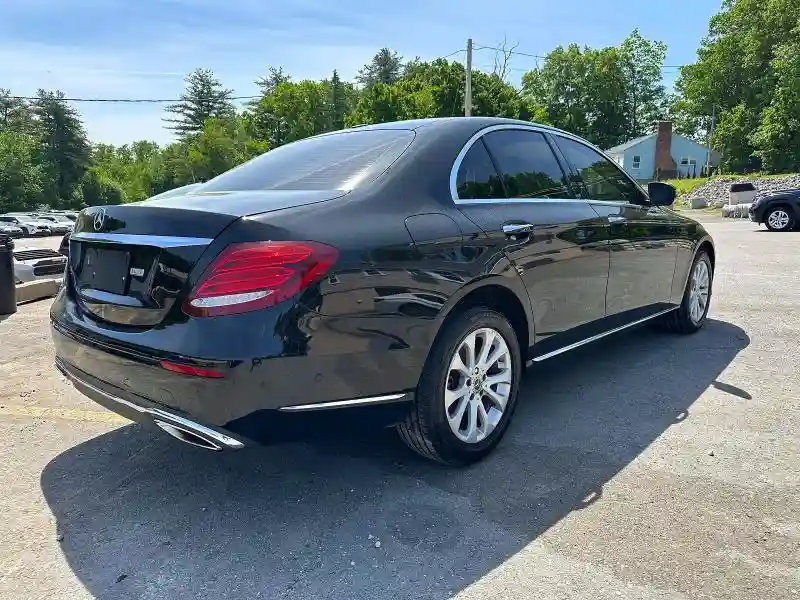 W1KZF8EB4LA759947 2020 MERCEDES-BENZ E-CLASS-2