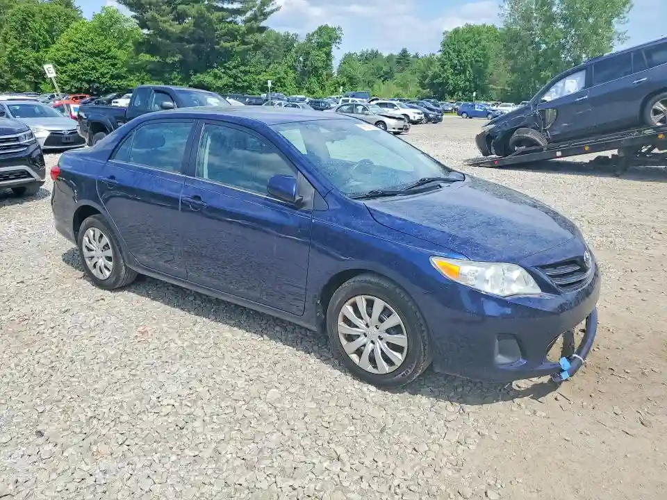5YFBU4EE1DP202480 2013 TOYOTA COROLLA-3