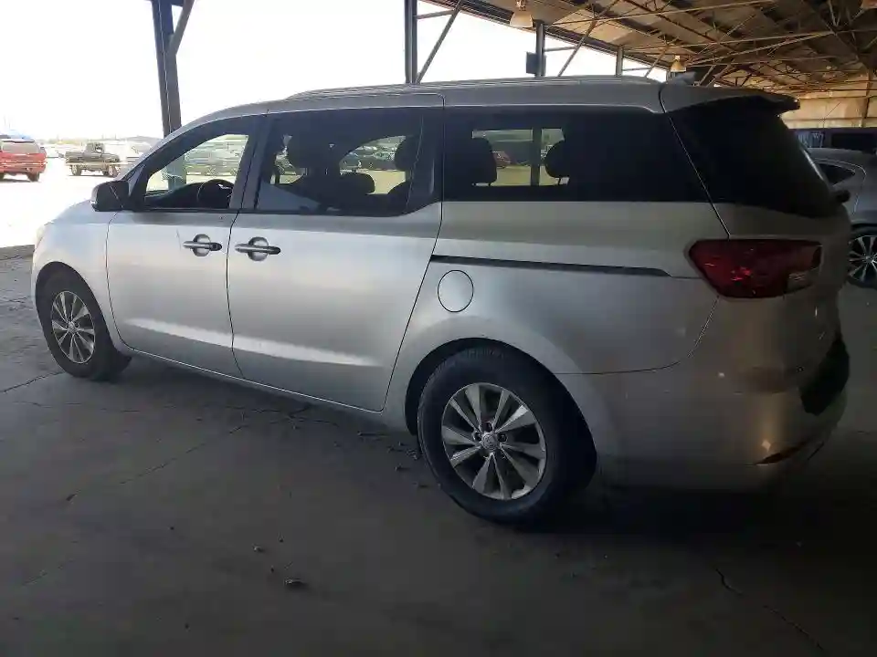 KNDMB5C13F6073687 2015 KIA SEDONA-1