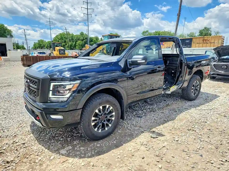 1N6AA1ED3RN100867 2024 NISSAN TITAN PRO--0
