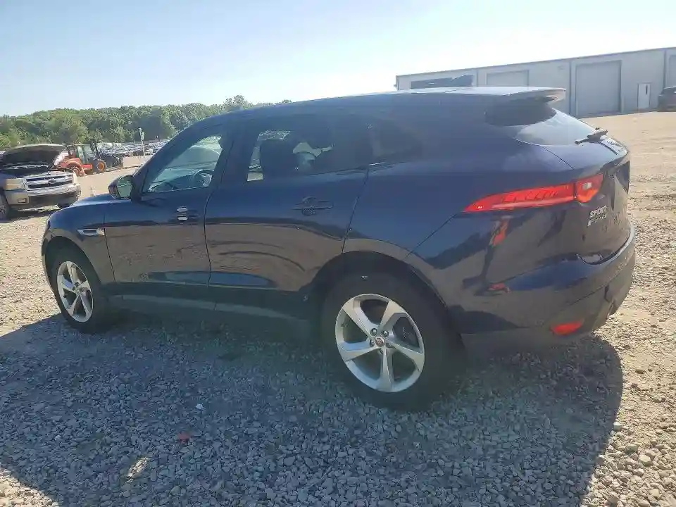 SADCJ2GX4JA236739 2018 JAGUAR F-PACE-1