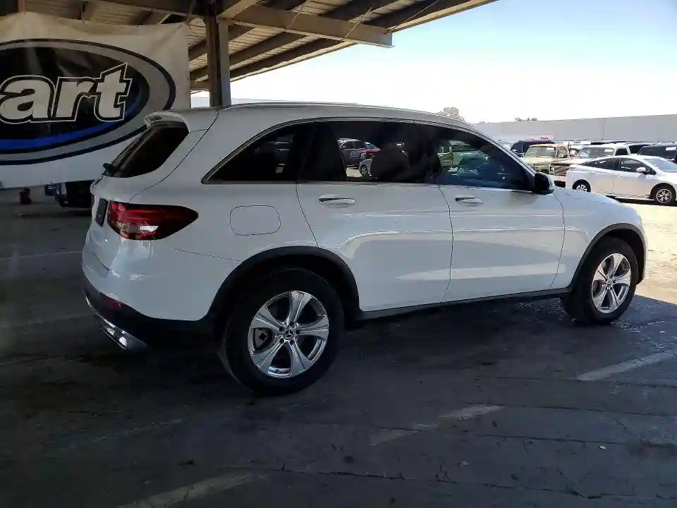 WDC0G4JB1HV011164 2017 MERCEDES-BENZ GLC-CLASS-2