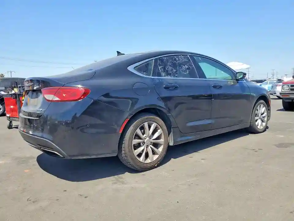 1C3CCCCG7FN551900 2015 CHRYSLER 200-2
