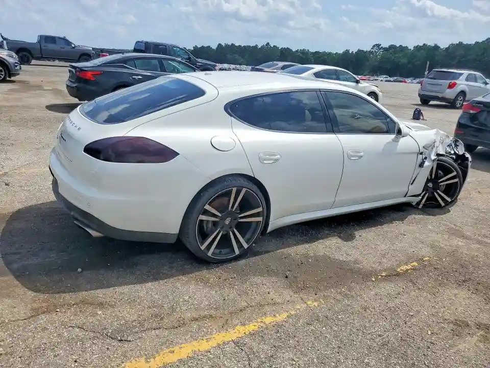 WP0AA2A73EL008110 2014 PORSCHE PANAMERA-2
