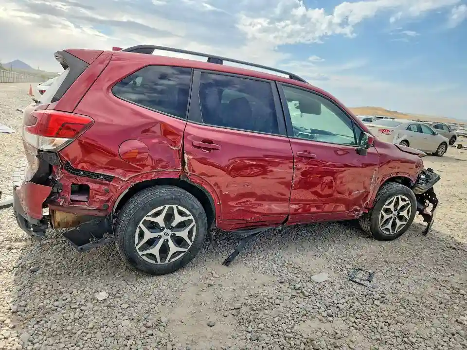 JF2SKAJC7LH431072 2020 SUBARU FORESTER-2