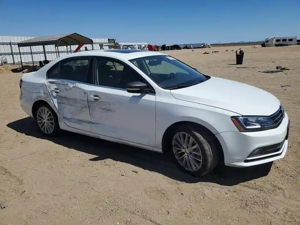 3VWL17AJ1GM222495 2016 VOLKSWAGEN JETTA-3