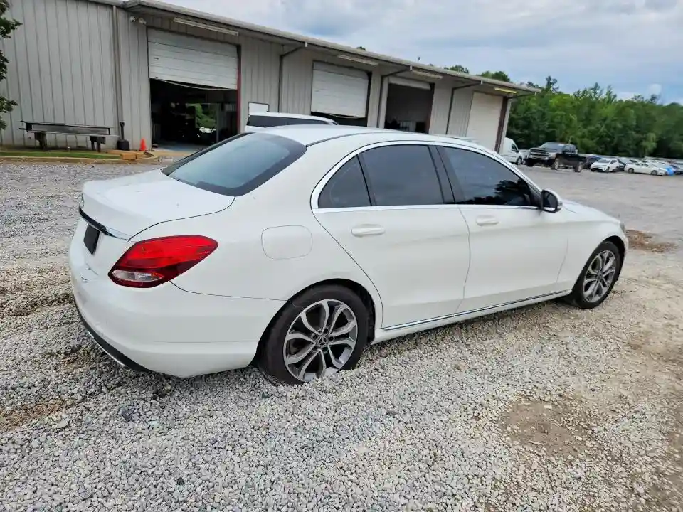 55SWF4JB6JU245340 2018 MERCEDES-BENZ C-CLASS-2