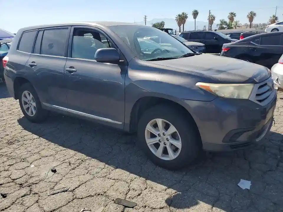 5TDZA3EH3DS032304 2013 TOYOTA HIGHLANDER-3