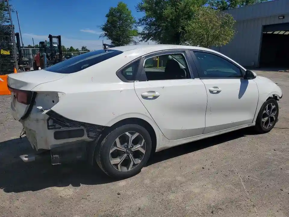 3KPF24AD8ME346890 2021 KIA FORTE LXS-2