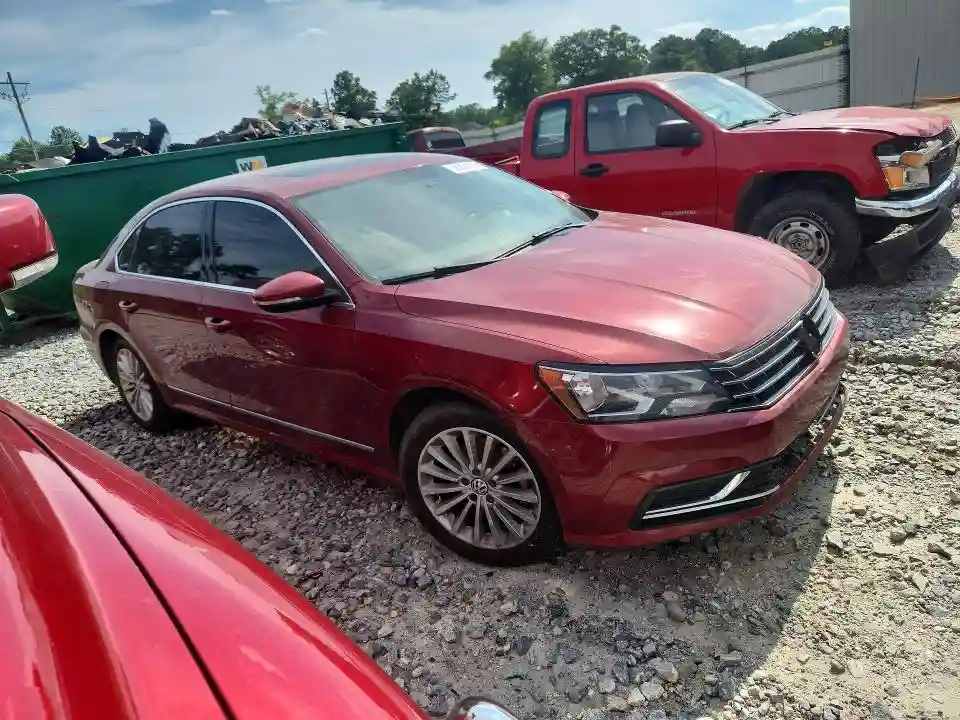 1VWBT7A38HC019713 2017 VOLKSWAGEN PASSAT-3