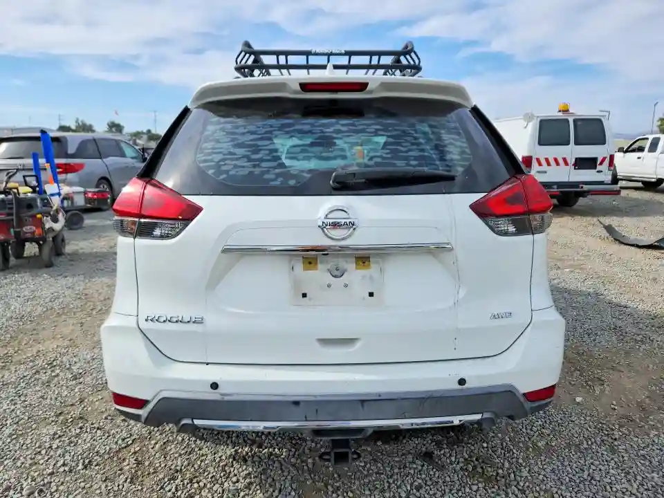 KNMAT2MVXHP547972 2017 NISSAN ROGUE-5