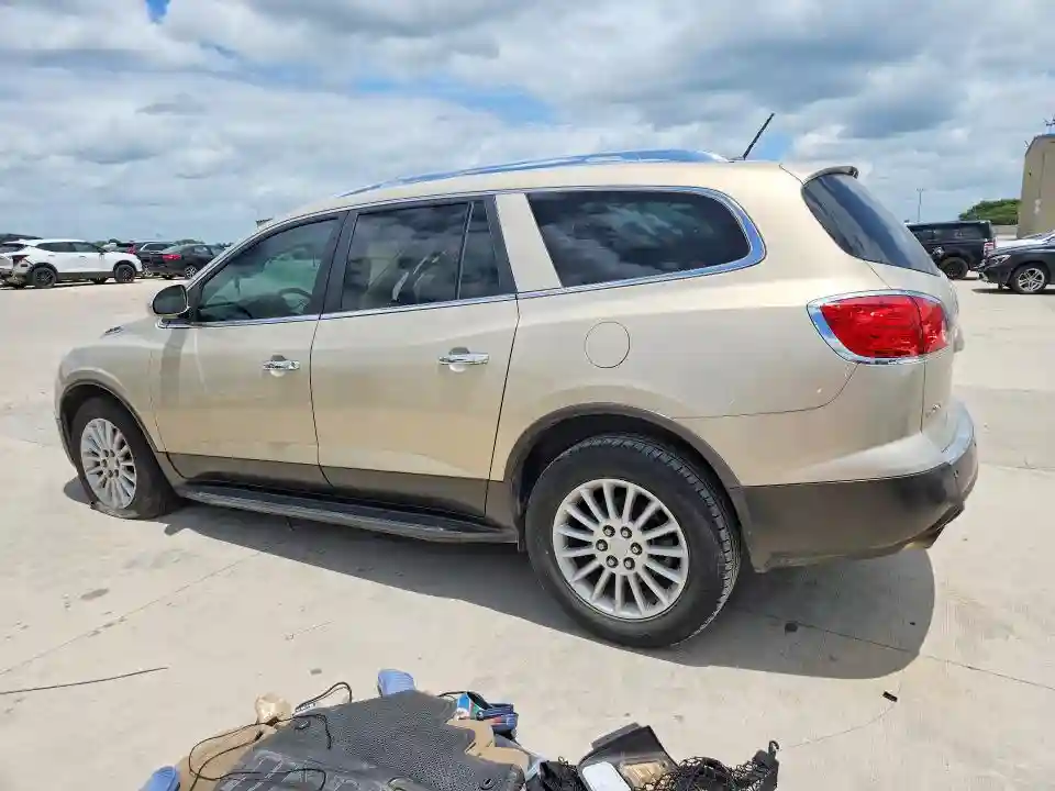 5GAKRCED2CJ121141 2012 BUICK ENCLAVE-1