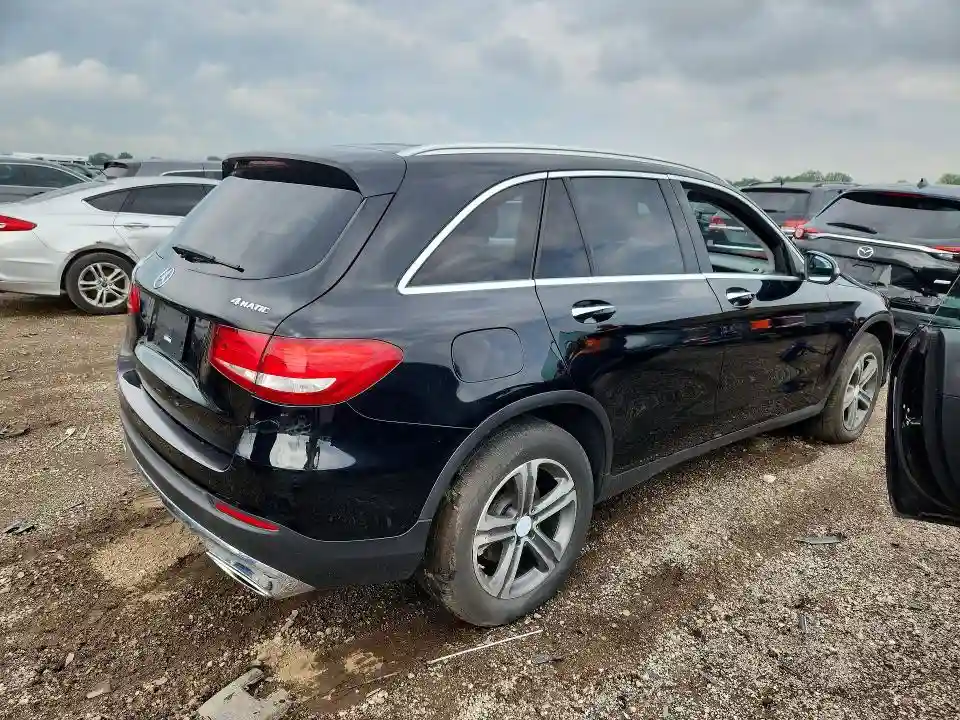 WDC0G4KB2GF099164 2016 MERCEDES-BENZ GLC-CLASS-2