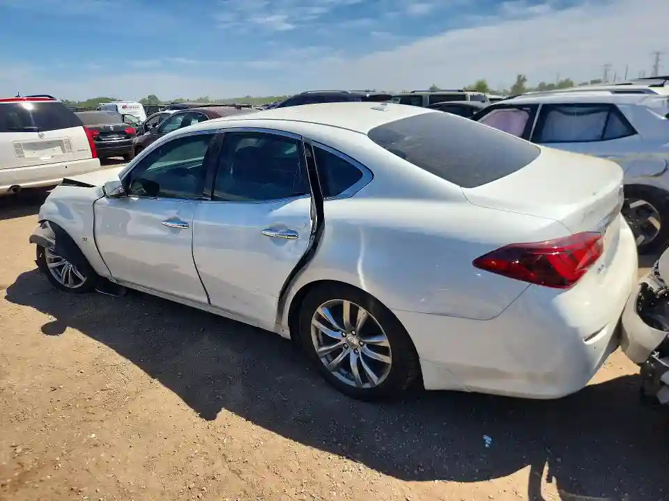 JN1BY1AR8KM580066 2019 INFINITI Q70-1